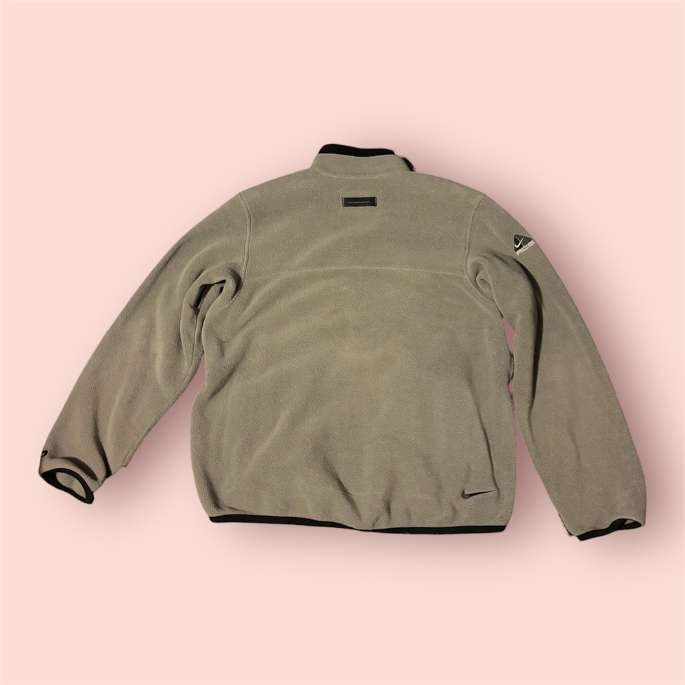 Nike ACG Men's Beige Performance Jacket - Picture 2 of 10